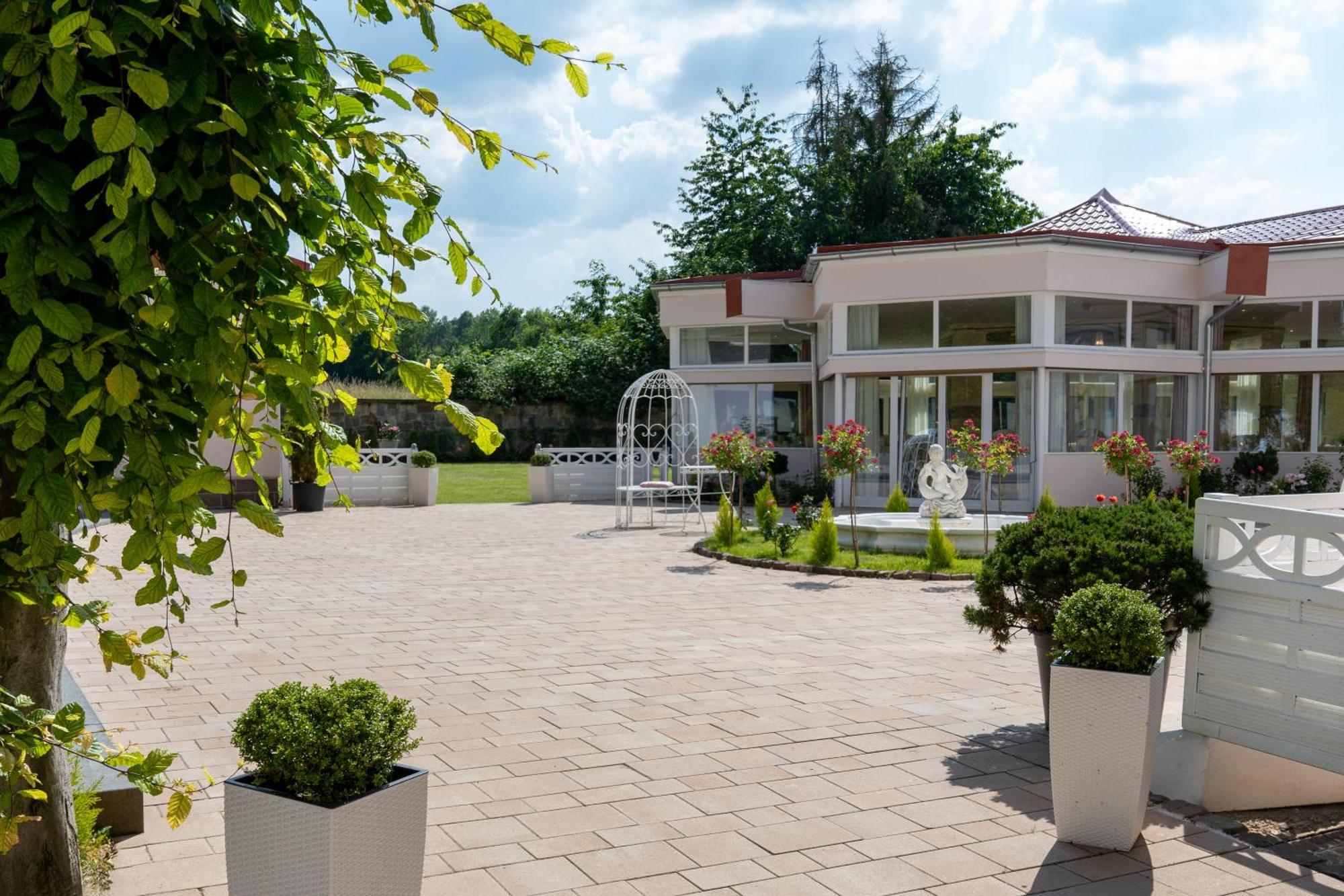 Schlosshotel Wilhelmsthal Calden Eksteriør bilde